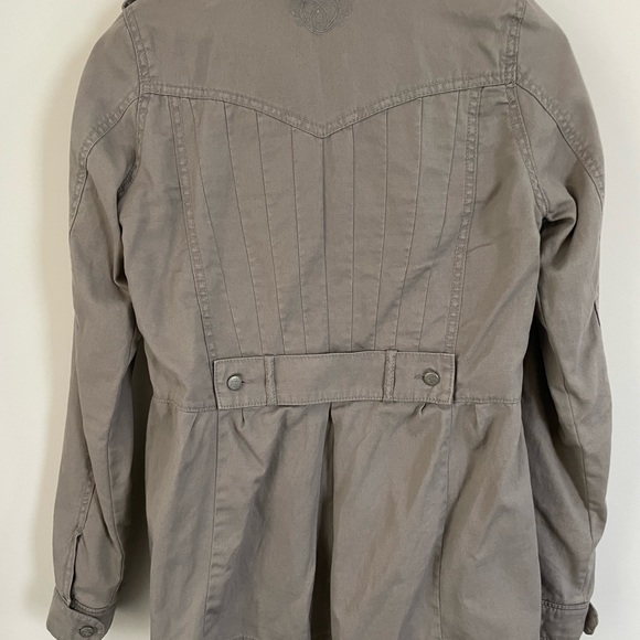 Casual coat. Unique find. Barely worn. Excellent condition. - Picture 3 of 5